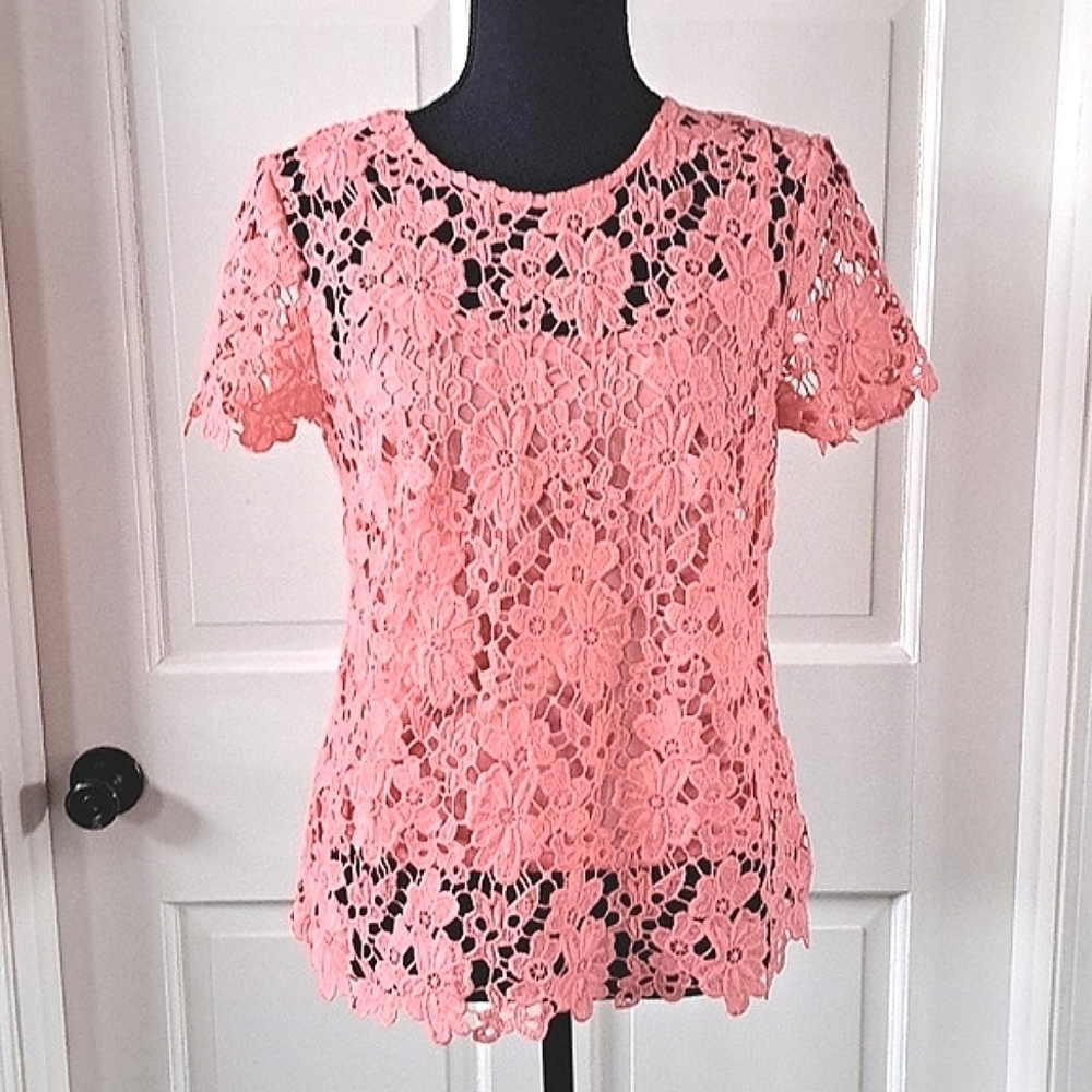 NWT Liz Claiborne Petite Pink Floral Eyelet Lace Short Sleeve Top Size Small